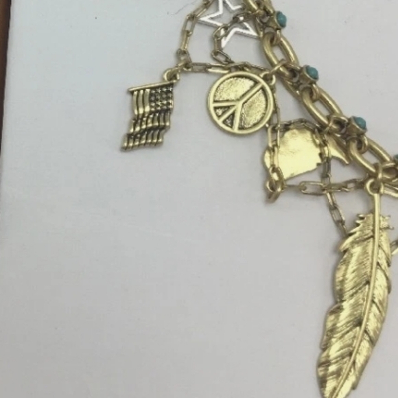 Lucky Brand American Gold Tone Charm Bracelet 7.5" - Picture 4 of 4